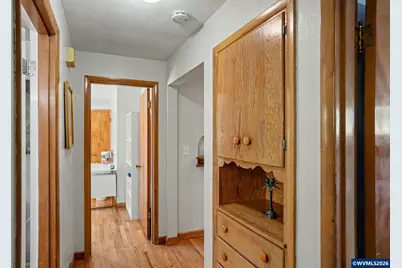 1525 Evergreen Av NE, Salem, OR 97301 - Photo 29