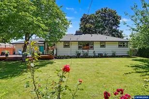 1525 Evergreen Ave NE, Salem, OR 97301 - Photo 9