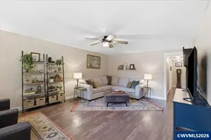 1895 Aerial Way SE, Salem, OR 97302 - Photo 3