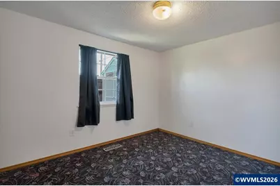 760 N 5th St, Aumsville, OR 97325 - Photo 11