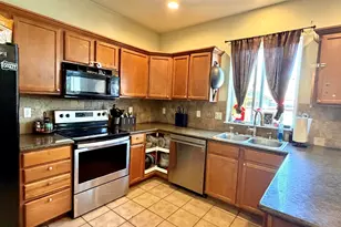 3793 Avalon Av NE, Albany, OR 97322 - Photo 7