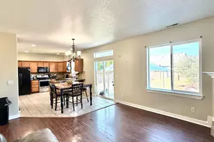 3793 Avalon Av NE, Albany, OR 97322 - Photo 13