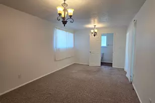 1289 Astor Way, Woodburn, OR 97071 - Photo 17