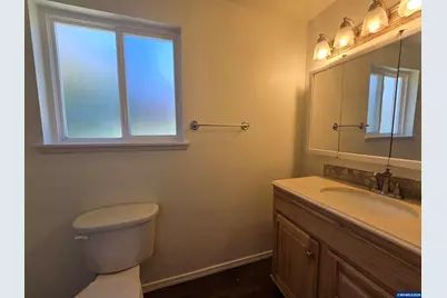 1289 Astor Wy, Woodburn, OR 97071 - Photo 19