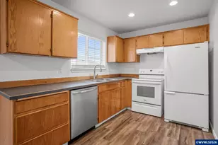 6946 Ridgetop (-6948) Dr NE, Keizer, OR 97303 - Photo 11