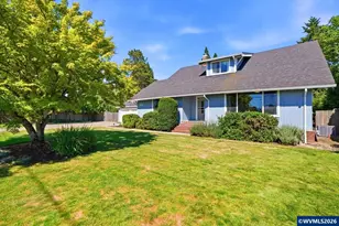 1582 SE Davis St, McMinnville, OR 97128 - Photo 3