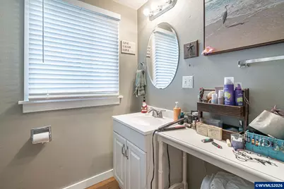 2595 Brooks Av NE, Salem, OR 97301 - Photo 11