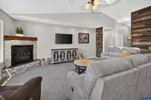 2648 Robinhood Ln NW, Albany, OR 97321 - Photo 5
