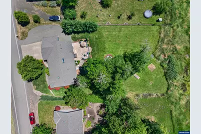 2648 Robinhood Ln NW, Albany, OR 97321 - Photo 33