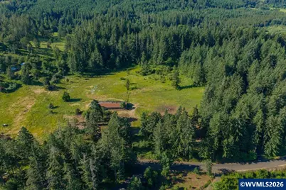 41388 Keel Mountain Dr, Lebanon, OR 97355 - Photo 3