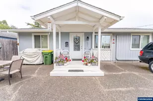 2025 Pine St, Florence, OR 97439 - Photo 17