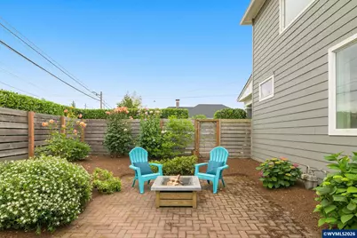 1295 14th St NE, Salem, OR 97301 - Photo 33