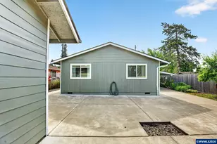 1421 Jefferson St SE, Albany, OR 97322 - Photo 31