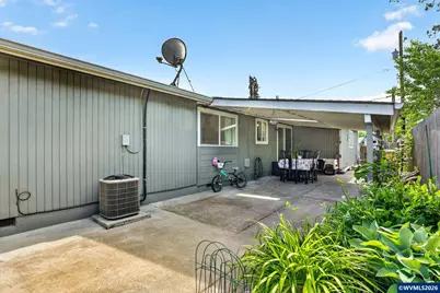 1421 Jefferson St SE, Albany, OR 97322 - Photo 29