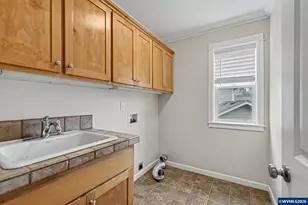 1321 Chapman Hill Dr NW, Salem, OR 97304 - Photo 33