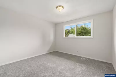 4754 Nighthawk Ct NE, Salem, OR 97305 - Photo 13
