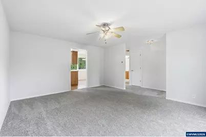 4754 Nighthawk Ct NE, Salem, OR 97305 - Photo 9
