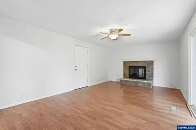 4754 Nighthawk Ct NE, Salem, OR 97305 - Photo 29
