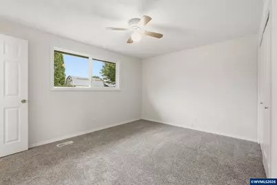 4754 Nighthawk Ct NE, Salem, OR 97305 - Photo 15