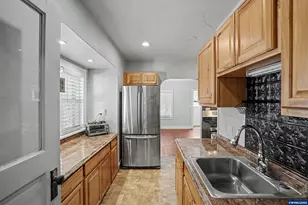 2155 Mill St SE, Salem, OR 97301 - Photo 21