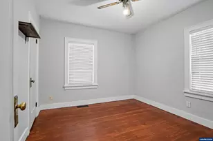 2155 Mill St SE, Salem, OR 97301 - Photo 19