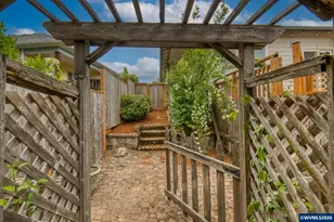 2153 Tanager Ave NW, Salem, OR 97304 - Photo 19