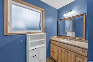 288 SW Mill St, Dallas, OR 97338 - Photo 29