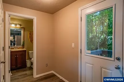1055 Grove St, Lebanon, OR 97355 - Photo 13