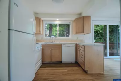 304 Boone Rd SE, Salem, OR 97306 - Photo 11