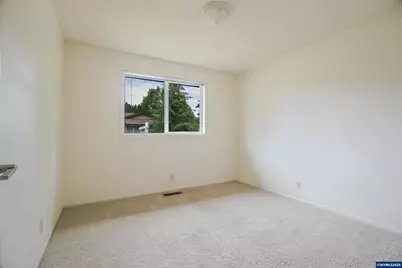 304 Boone Rd SE, Salem, OR 97306 - Photo 13