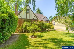 1245 18th St NE, Salem, OR 97301 - Photo 3