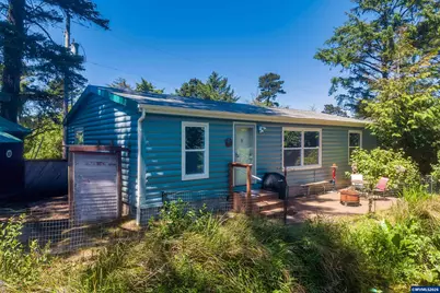 1232 SE 2nd Ct, Lincoln City, OR 97367 - Photo 7
