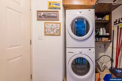 1232 SE 2nd Ct, Lincoln City, OR 97367 - Photo 27