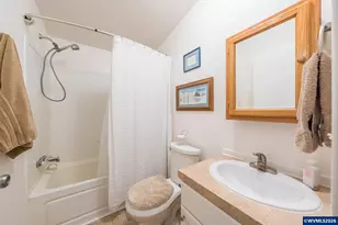1232 SE 2nd Ct, Lincoln City, OR 97367 - Photo 33