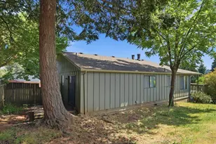1575 &amp 1579 Fircrest Ct SE, Salem, OR 97306 - Photo 31