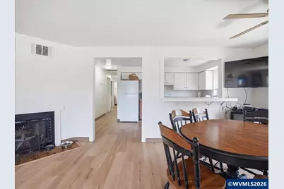 1575 &amp; 1579 Fircrest Ct SE, Salem, OR 97306 - Photo 11