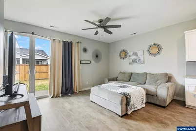 1480 Sunflower St, Woodburn, OR 97071 - Photo 5