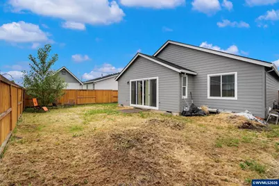 1480 Sunflower St, Woodburn, OR 97071 - Photo 33