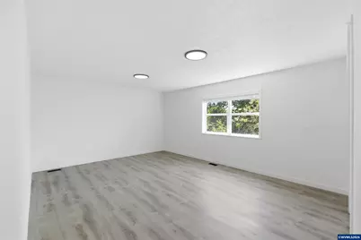 570 22nd Av SW, Albany, OR 97322 - Photo 33