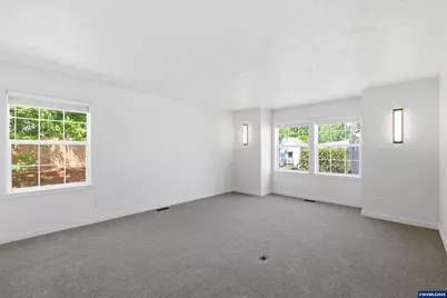 570 22nd Av SW, Albany, OR 97322 - Photo 9