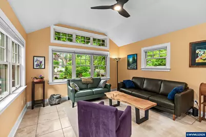 444 NW 35th St, Corvallis, OR 97330 - Photo 17