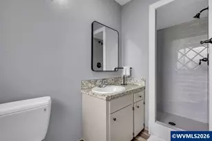 4640 39th Ave NE, Salem, OR 97305 - Photo 23