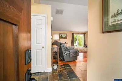 371 Hobson St, Stayton, OR 97383 - Photo 5