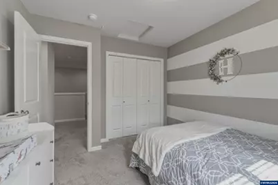 4989 Skylab Av NE, Salem, OR 97305 - Photo 17
