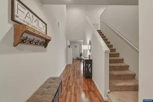 4989 Skylab Ave NE, Salem, OR 97305 - Photo 9