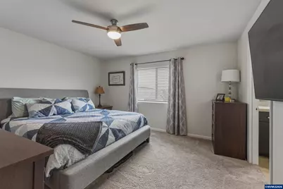 4989 Skylab Av NE, Salem, OR 97305 - Photo 11