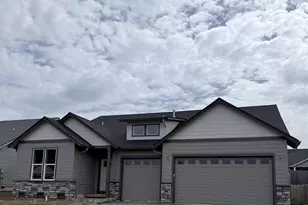 462 NE Cedar St, Sublimity, OR 97385 - Photo 1