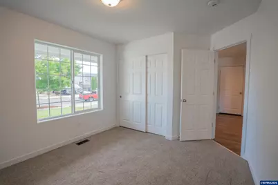 36 E Jadon Dr, Lebanon, OR 97355 - Photo 19