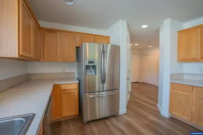 36 E Jadon Dr, Lebanon, OR 97355 - Photo 9