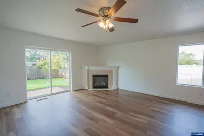 36 E Jadon Dr, Lebanon, OR 97355 - Photo 13